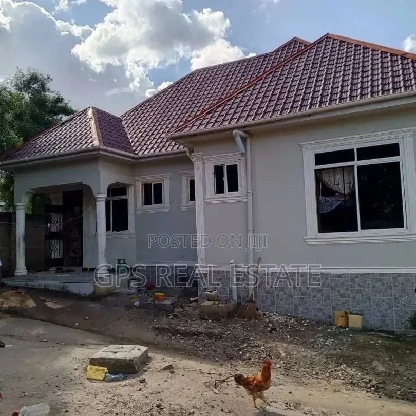 3bdrm House in Kibamba Mwisho, Kinondoni for sale