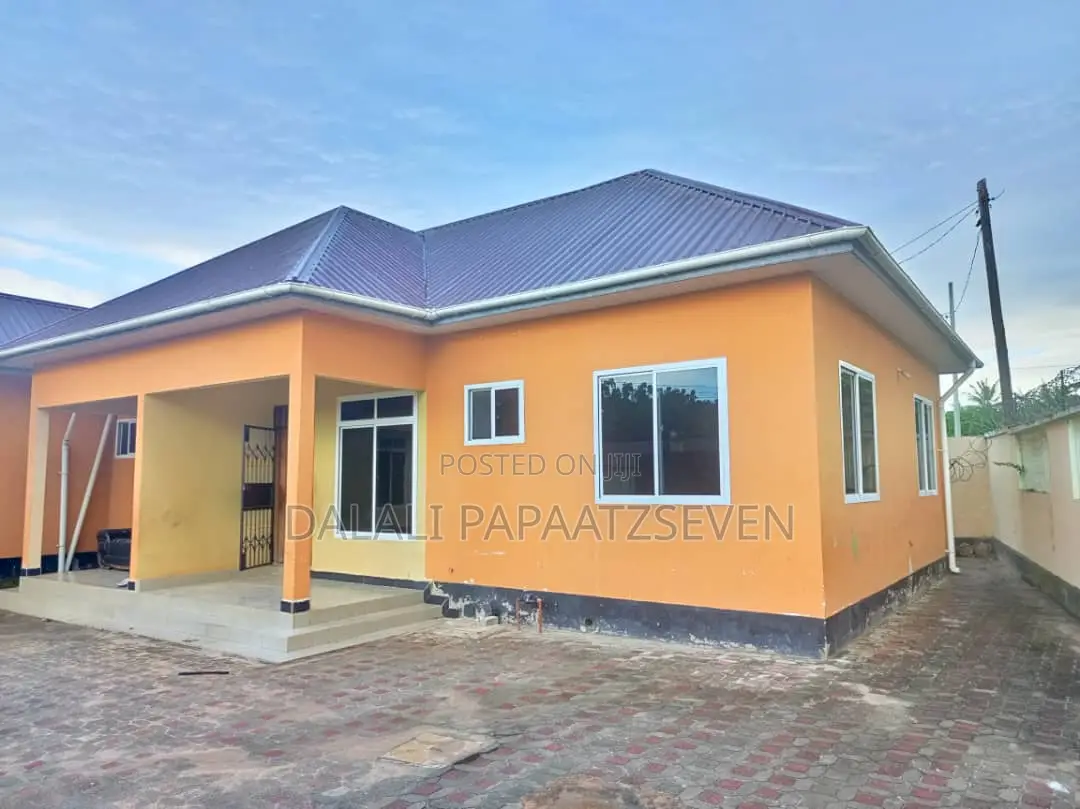 2bdrm Apartment in Dalalipapaatzseven, Kinondoni for rent