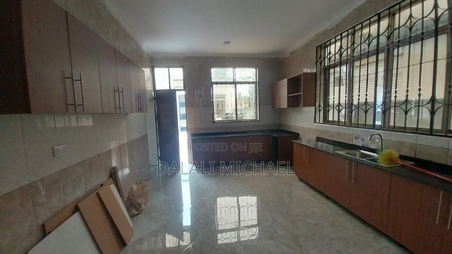 4bdrm Bungalow in Mbezibeach for rent