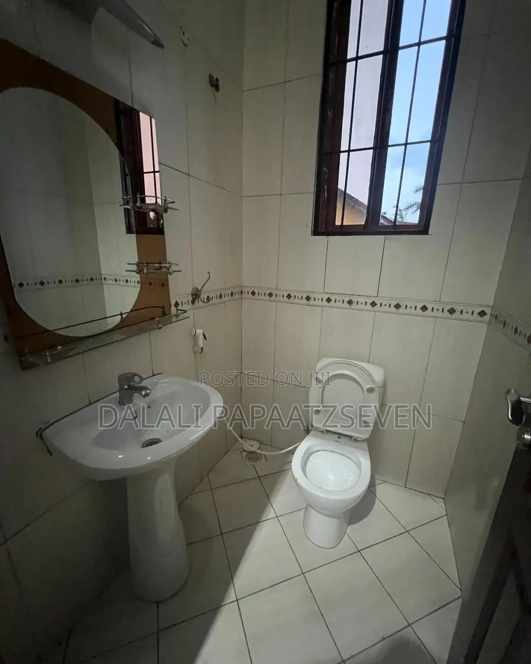 2bdrm Apartment in Dalalipapaatzseven, Kinondoni for rent