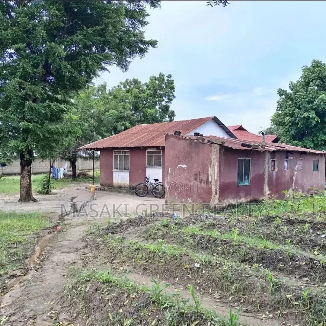 1330 SQM Plot for Sale at Salasala
