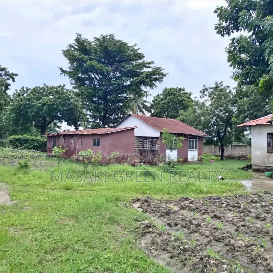 1330 SQM Plot for Sale at Salasala