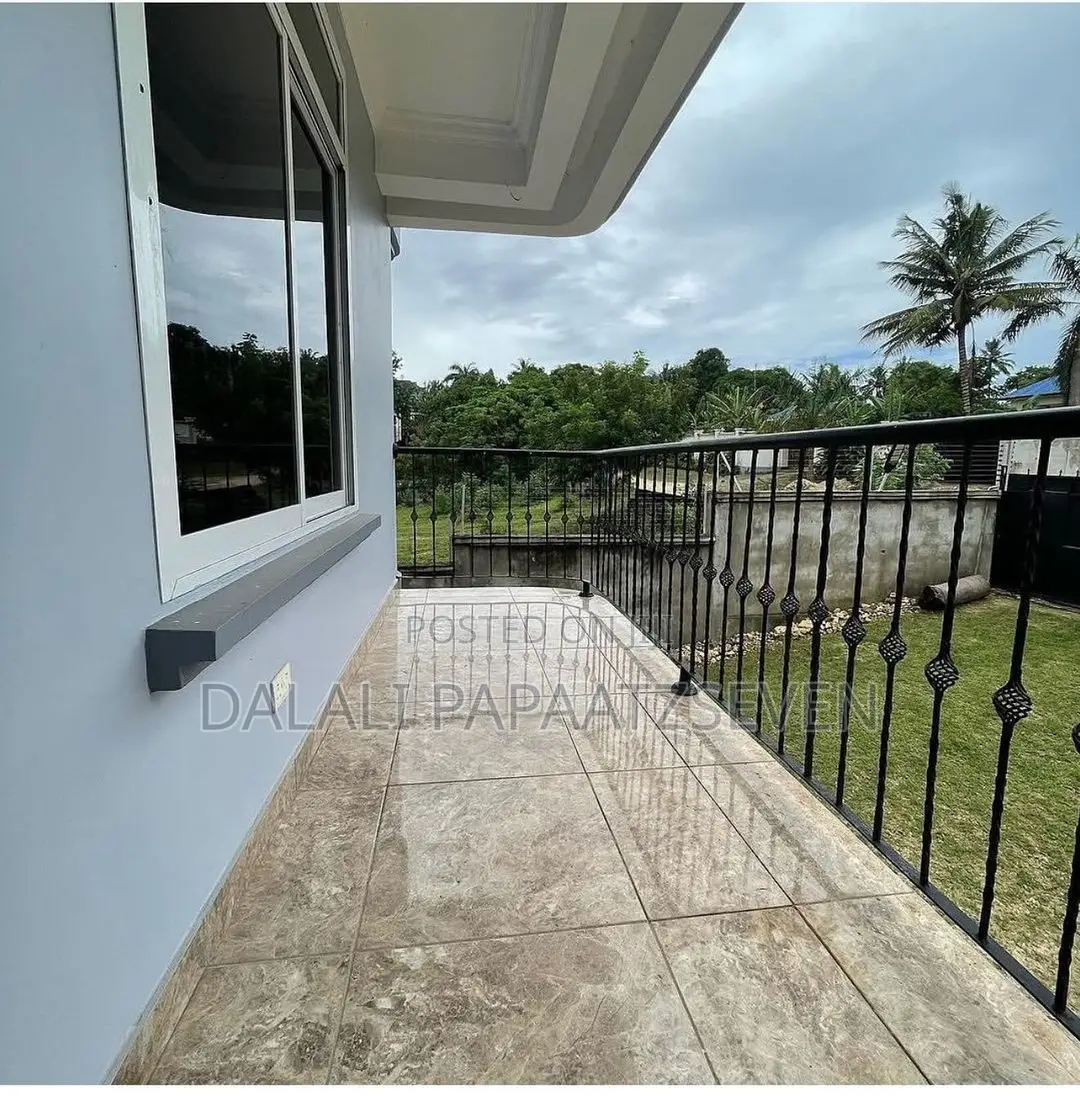 2bdrm Apartment in Dalalipapaatzseven, Kinondoni for rent