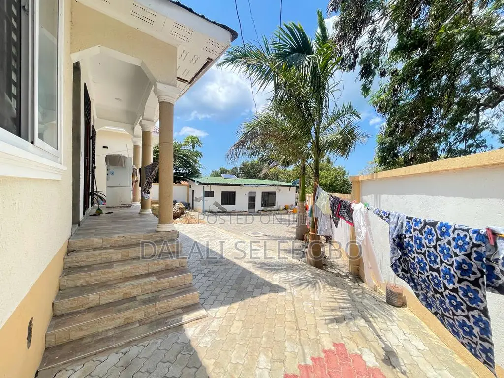 4bdrm Bungalow in Kigamboni Mji Mwema for sale