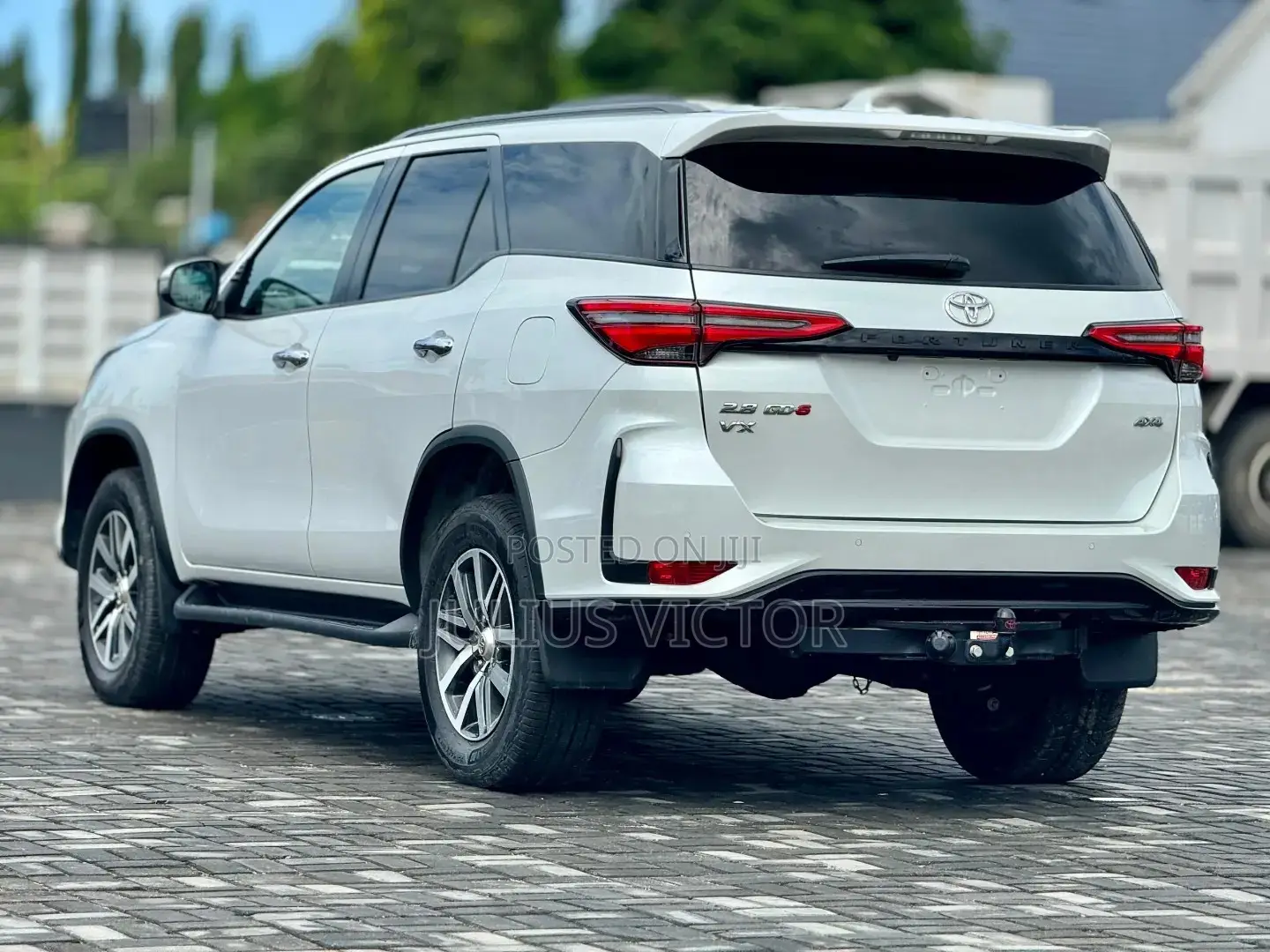 Toyota Fortuner 2023 White