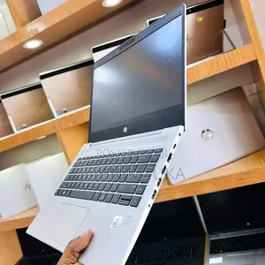 Laptop HP ProBook 440 G7 8GB Intel Core I7 SSD 256GB