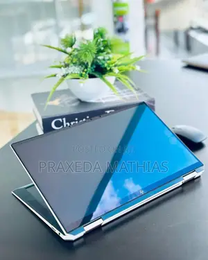 New Laptop HP Spectre X360 13 16GB Intel Core I7 SSD 512GB