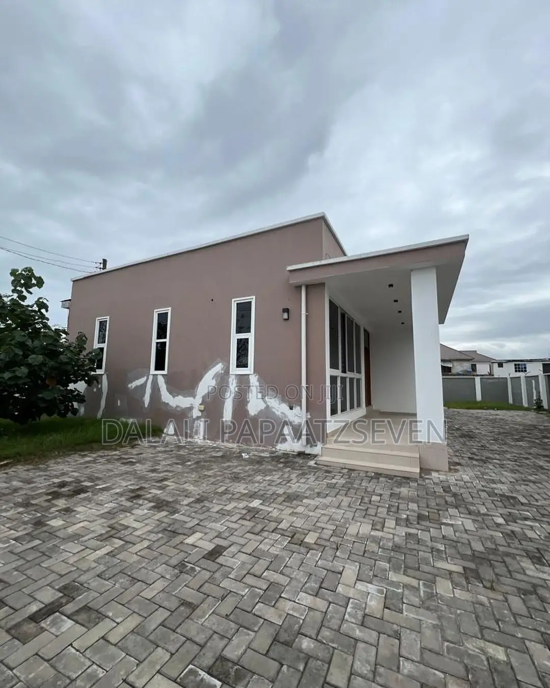 3bdrm House in Dalalipapaatzseven, Kinondoni for rent