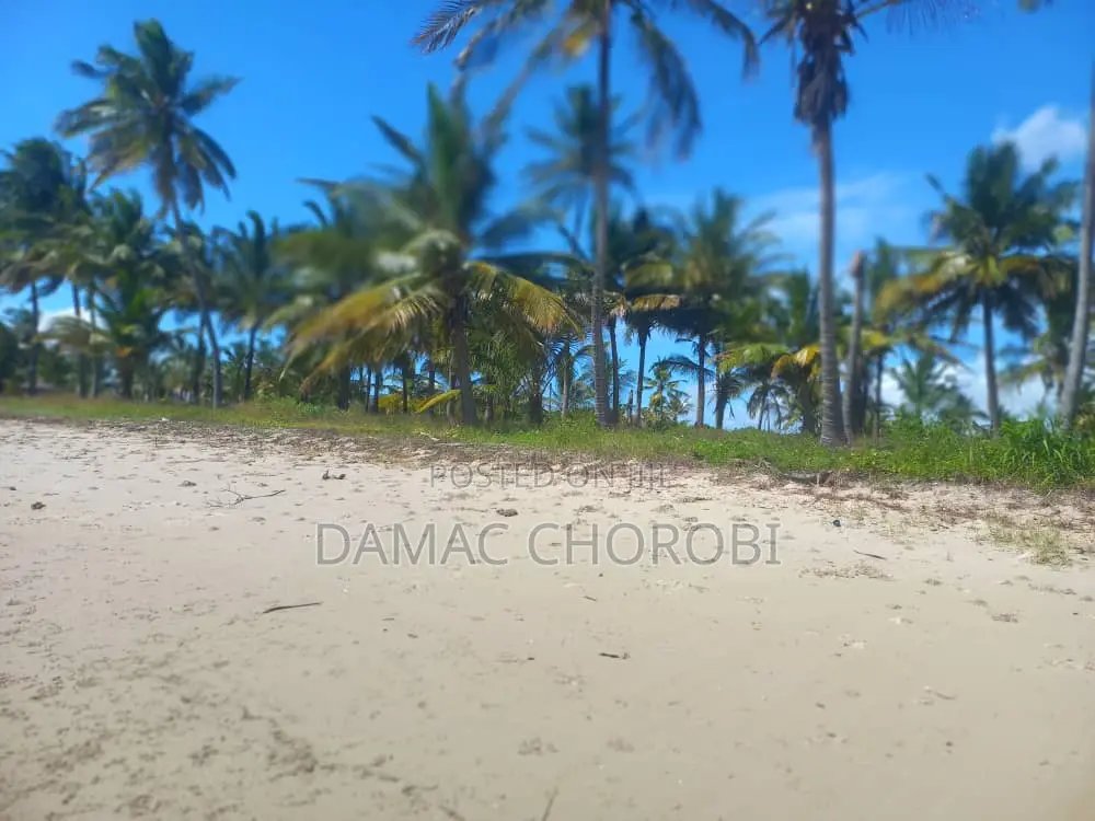 Baach Plot for Sale Locton Kilwa