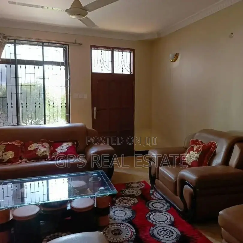 6bdrm House in Tuangoma, Kigamboni for sale