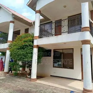 6bdrm House in Tuangoma, Kigamboni for sale