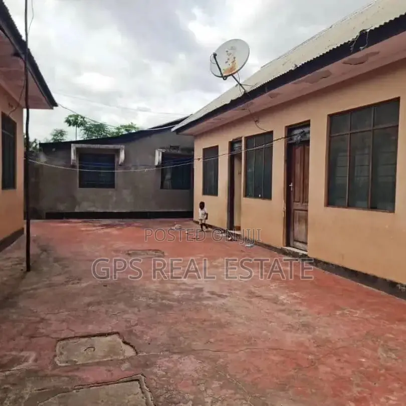 6bdrm House in Mbagala Zackiem, Temeke for sale