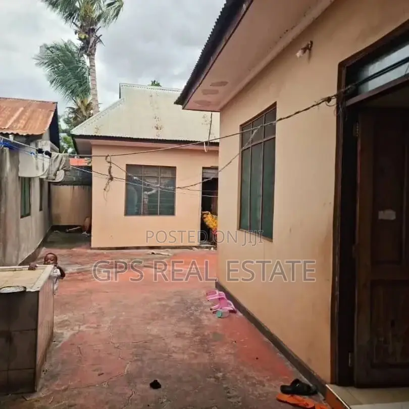 6bdrm House in Mbagala Zackiem, Temeke for sale