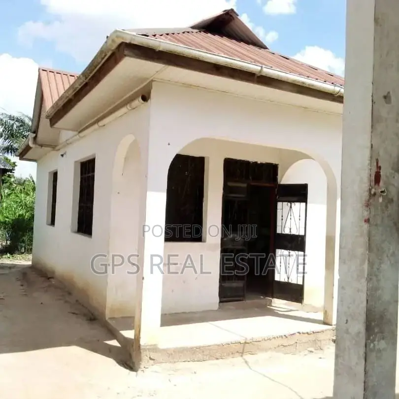 3bdrm House in Kimara Suka, Kinondoni for sale