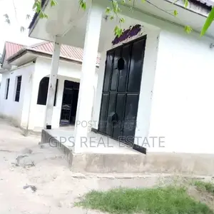 3bdrm House in Kimara Suka, Kinondoni for sale