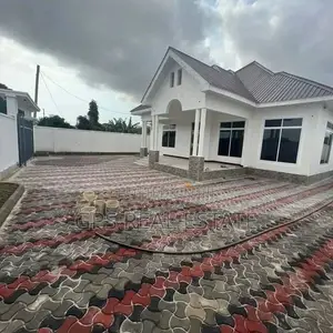 4bdrm House in Dege, Kigamboni for sale