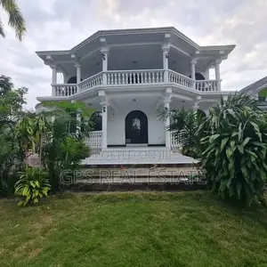 4bdrm Mansion in Mbezi Beach, Kinondoni for sale