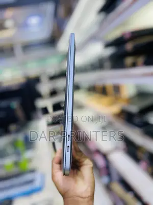Laptop Apple MacBook Pro 2017 16GB Intel Core I7 SSD 1T