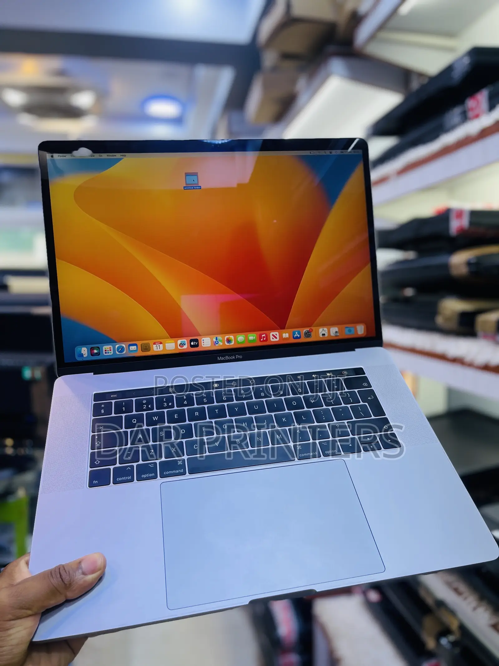 Laptop Apple MacBook Pro 2017 16GB Intel Core I7 SSD 1T