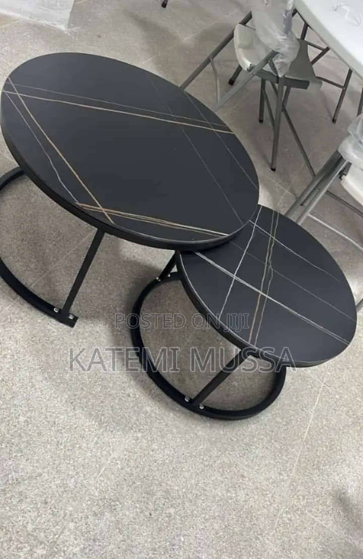 Coffee Table Mable
