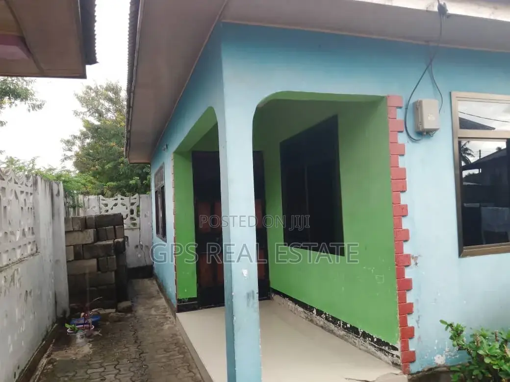 4bdrm House in Kitunda Stend, Ilala for sale