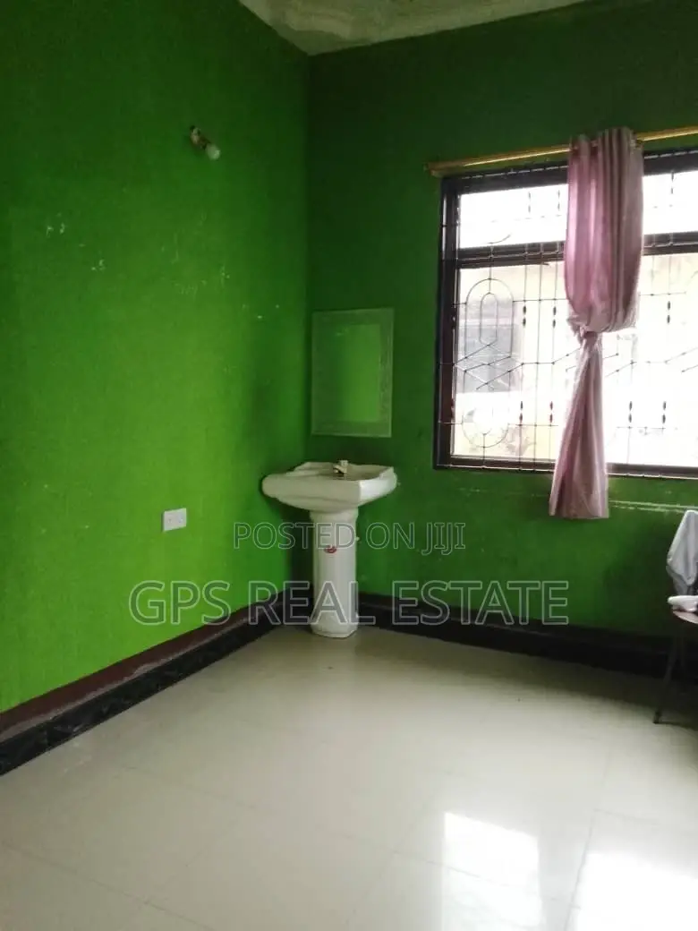 4bdrm House in Kitunda Stend, Ilala for sale