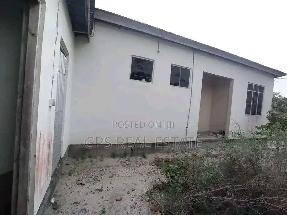 3bdrm House in Kivule Makonde, Ilala for sale