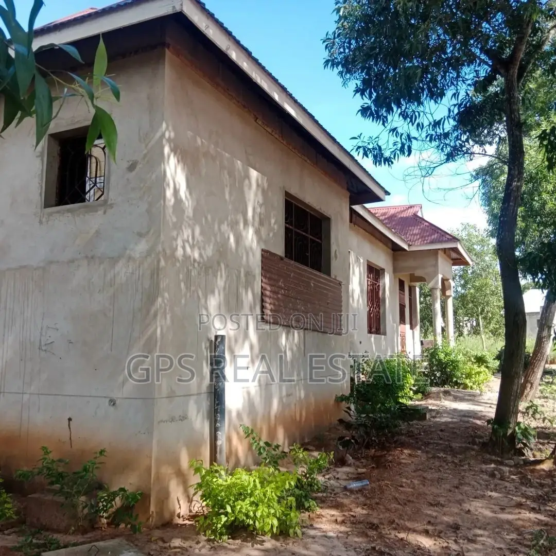 4bdrm House in Mvuti, Ilala for sale