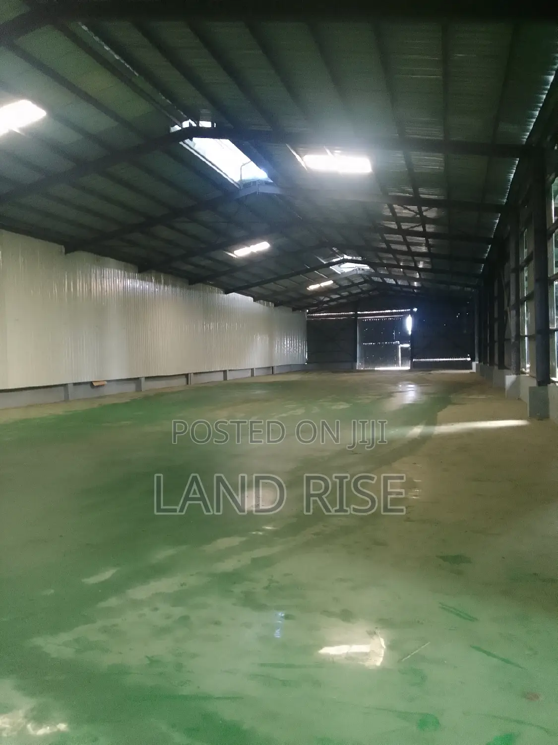 1800 SQM Warehouse in Bagamoyo Zinga