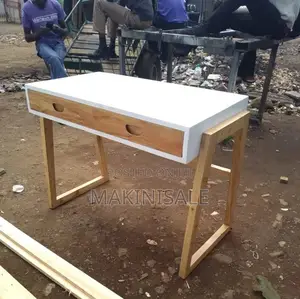 Dinner Table Nzuri Sana