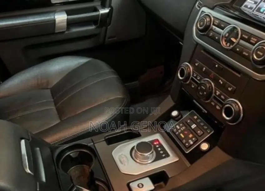 Land Rover Discovery 2013 Silver