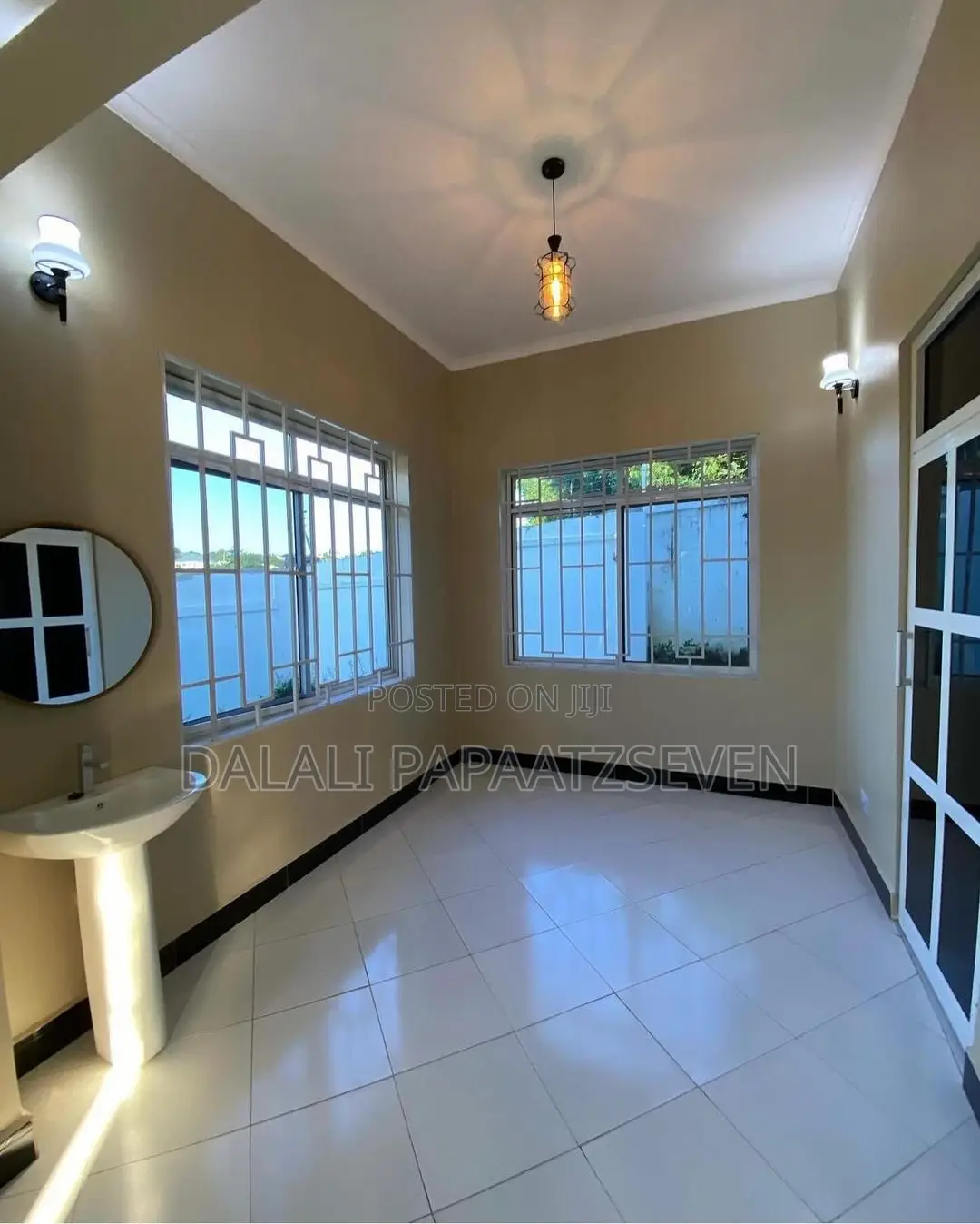 3bdrm Apartment in Dalalipapaatzseven, Kinondoni for rent
