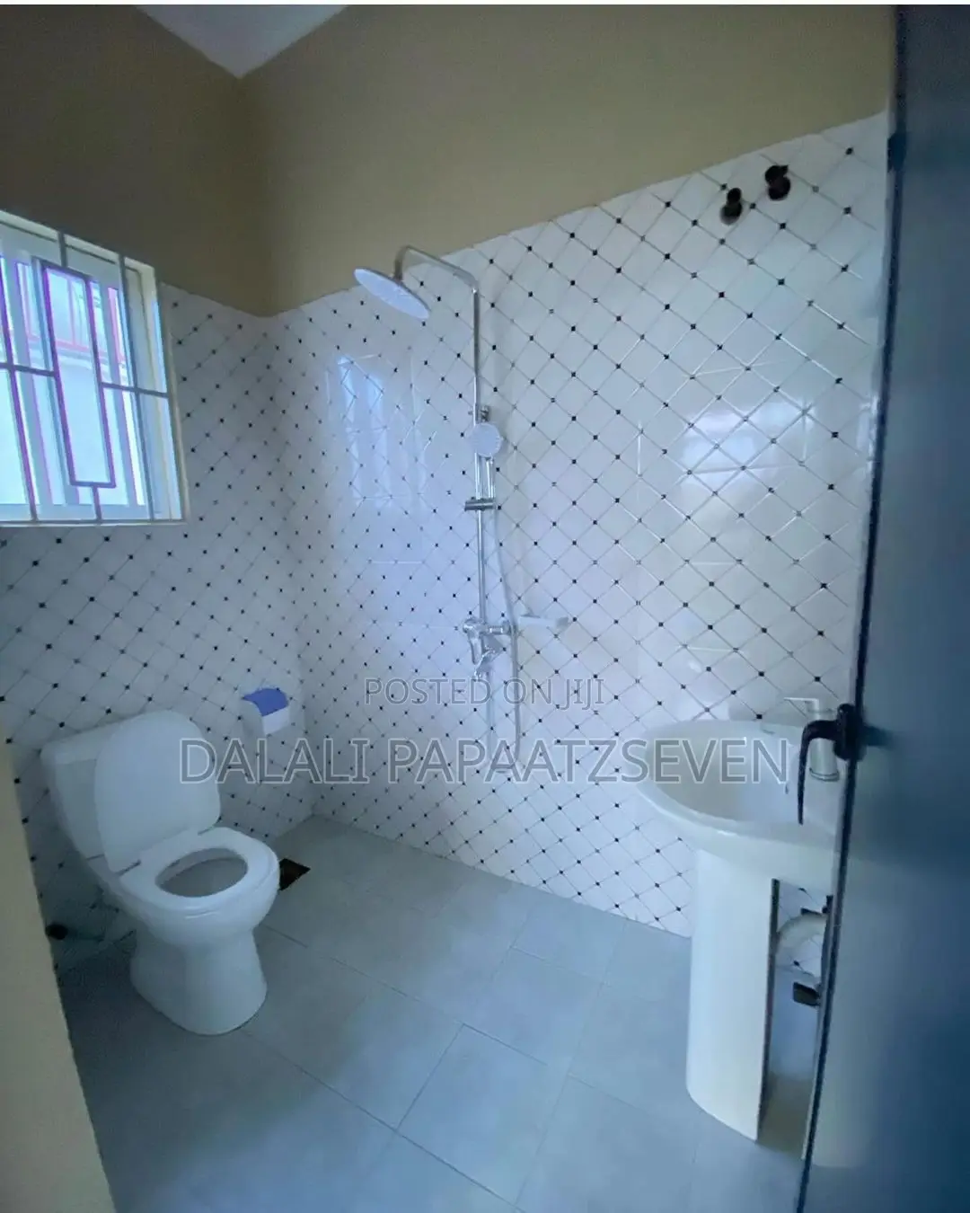 3bdrm Apartment in Dalalipapaatzseven, Kinondoni for rent