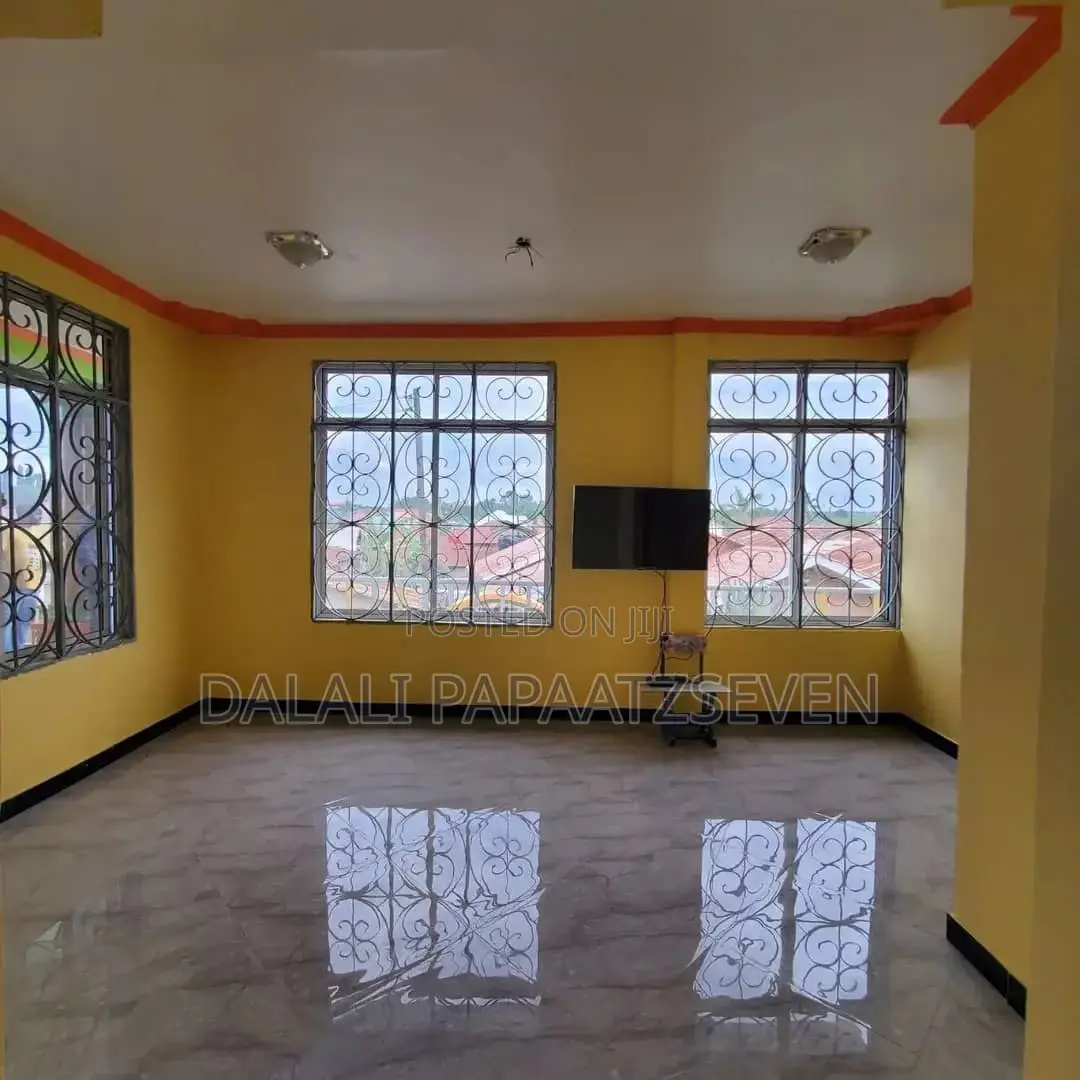 3bdrm Apartment in Dalalipapaatzseven, Tabata for rent
