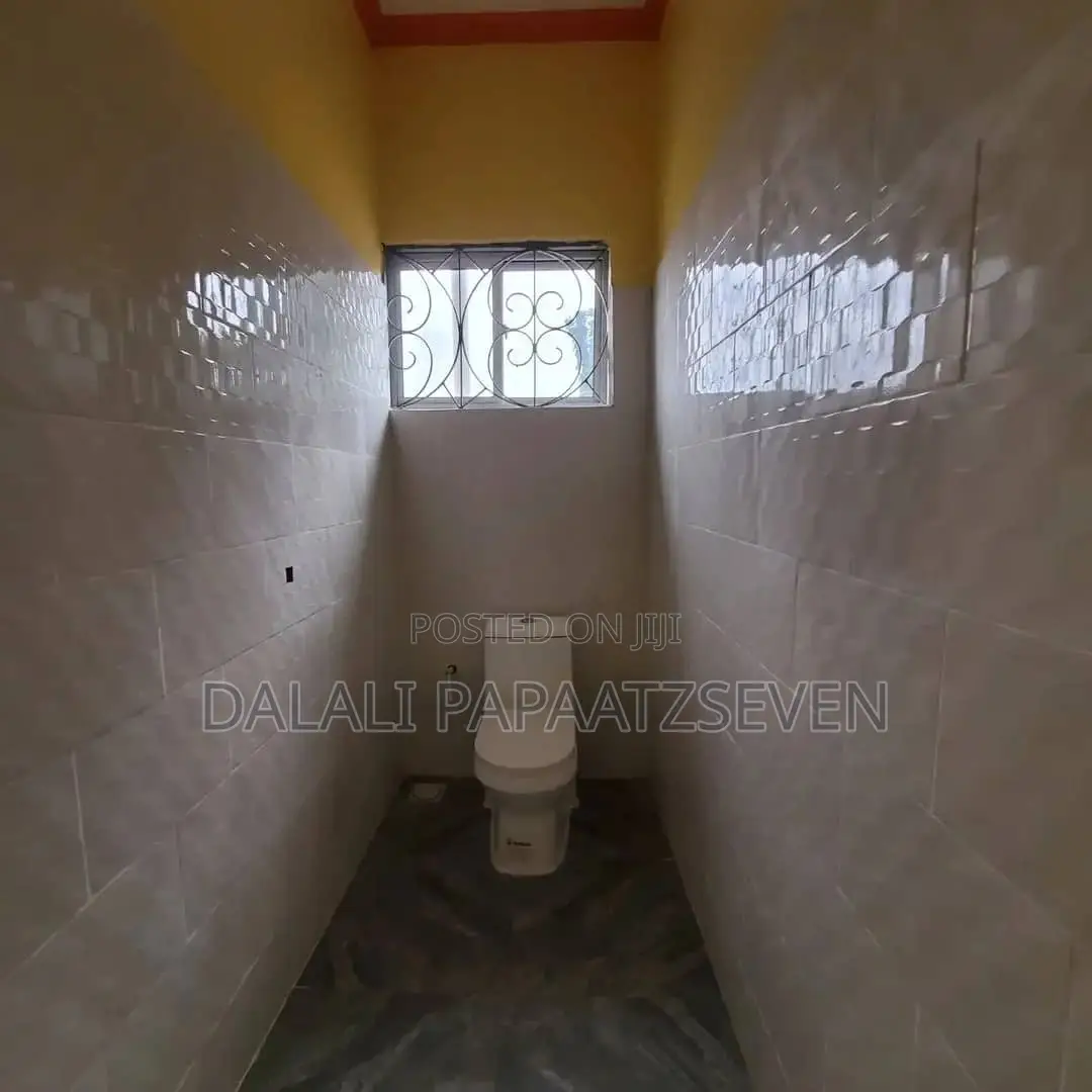 3bdrm Apartment in Dalalipapaatzseven, Tabata for rent