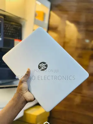 Laptop HP EliteBook 820 G3 8GB Intel Core I5 SSD 256GB