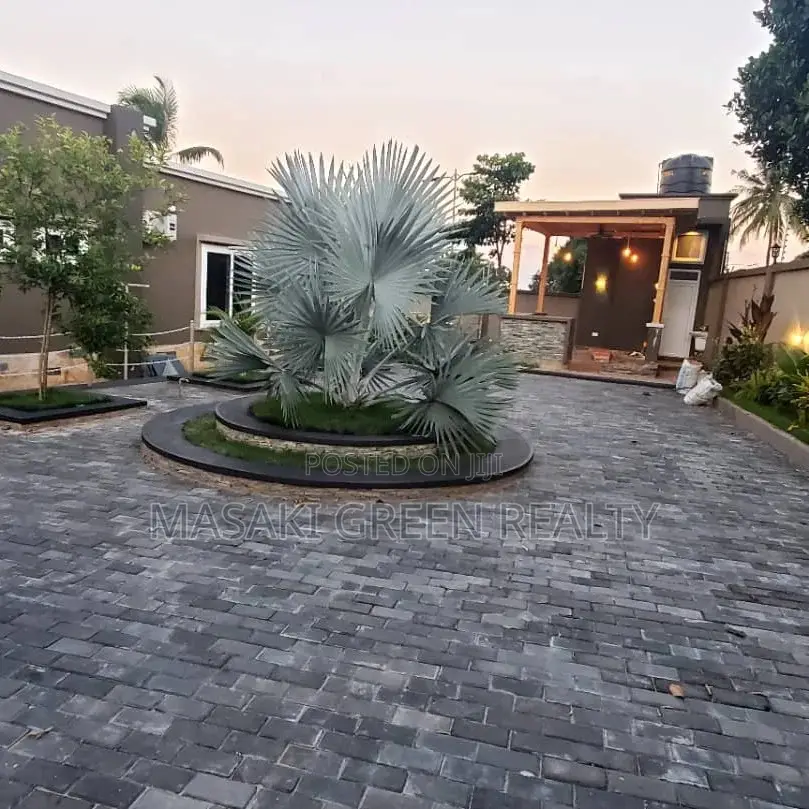 3bdrm House in Madale Mivumoni, Kinondoni for sale