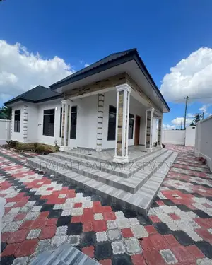 3bdrm House in Dalalipapaatzseven, Kinondoni for rent