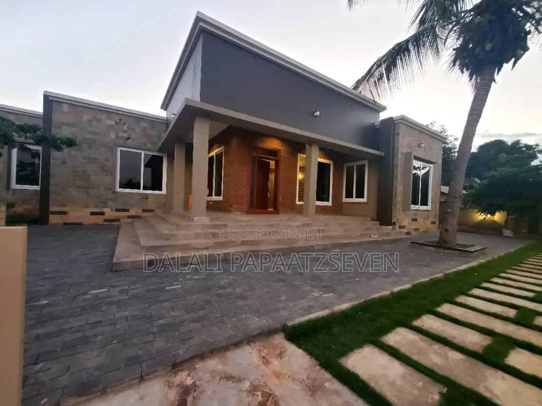 3bdrm House in Dalalipapaatzseven, Kinondoni for rent