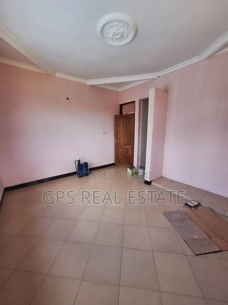 6bdrm House in Kinyerez Kibaga B, Kinondoni for sale