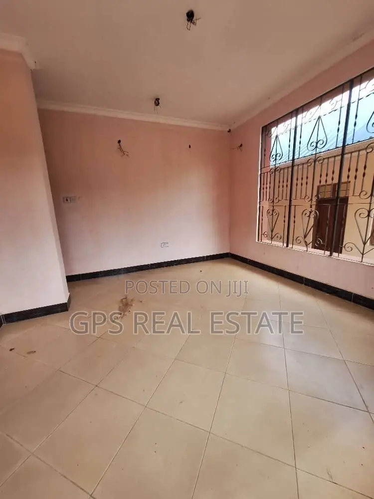 6bdrm House in Kinyerez Kibaga B, Kinondoni for sale