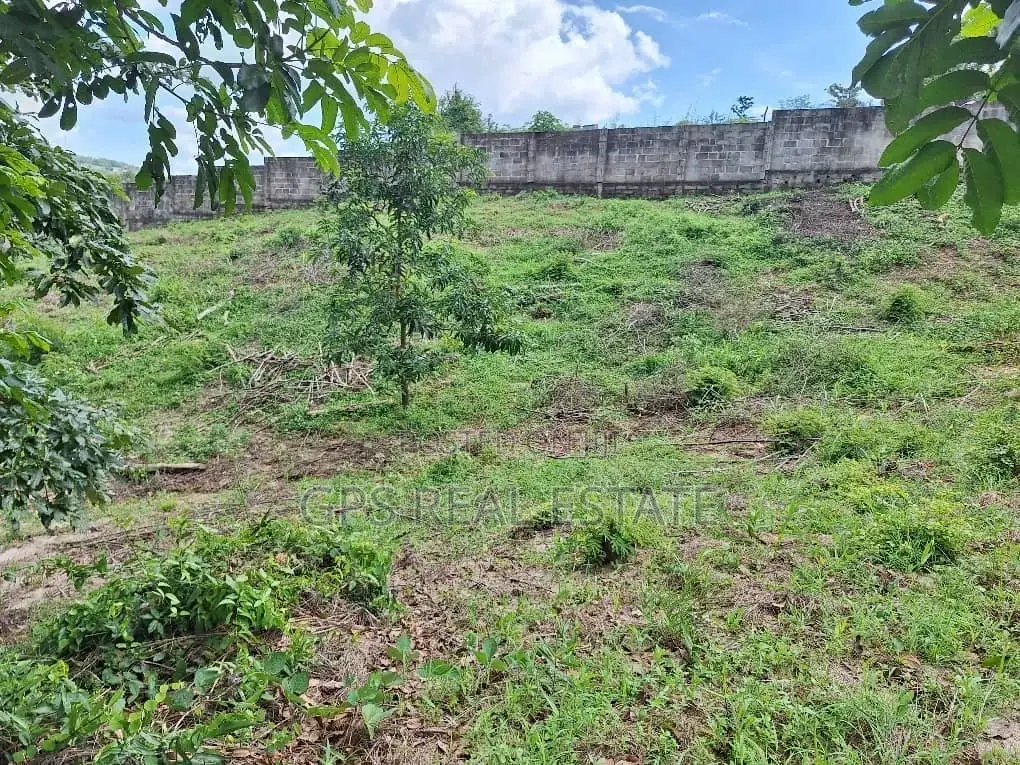 6bdrm House in Kinyerez Kibaga B, Kinondoni for sale