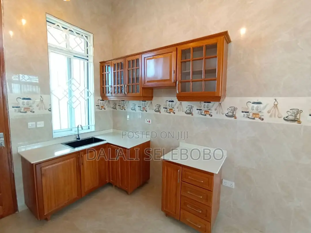 3bdrm Apartment in Kimara Temboni for rent