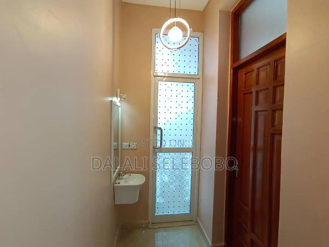 3bdrm Apartment in Kimara Temboni for rent