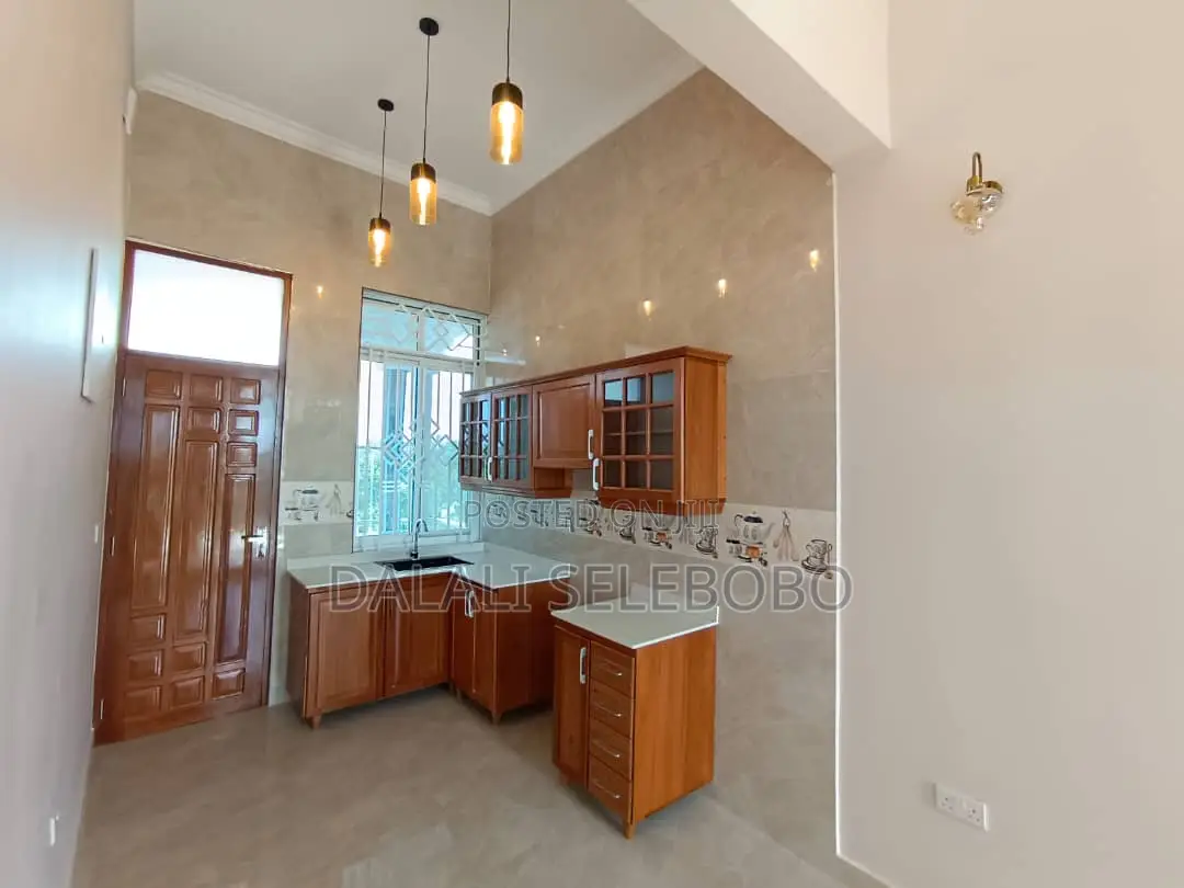 3bdrm Apartment in Kimara Temboni for rent