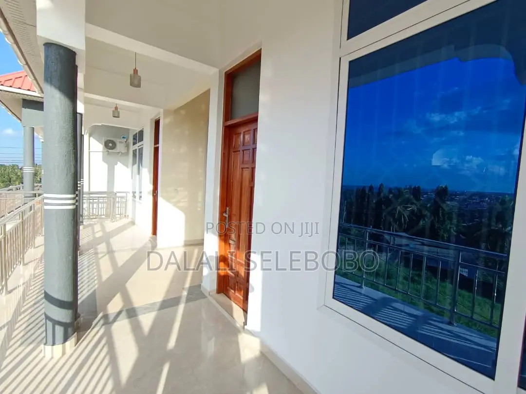 3bdrm Apartment in Kimara Temboni for rent