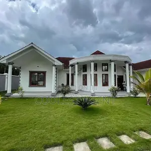 Furnished 5bdrm House in Mbezibeach, Kinondoni for rent