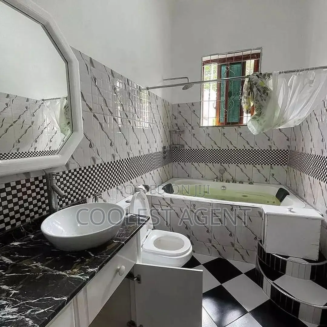 Furnished 5bdrm House in Mbezibeach, Kinondoni for rent