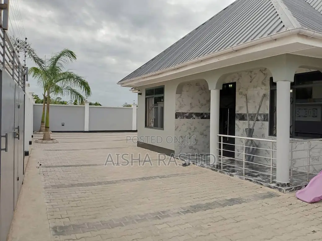 3bdrm House in Kinondoni for sale