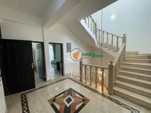 Furnished 4bdrm Villa in Oyster Bay for rent